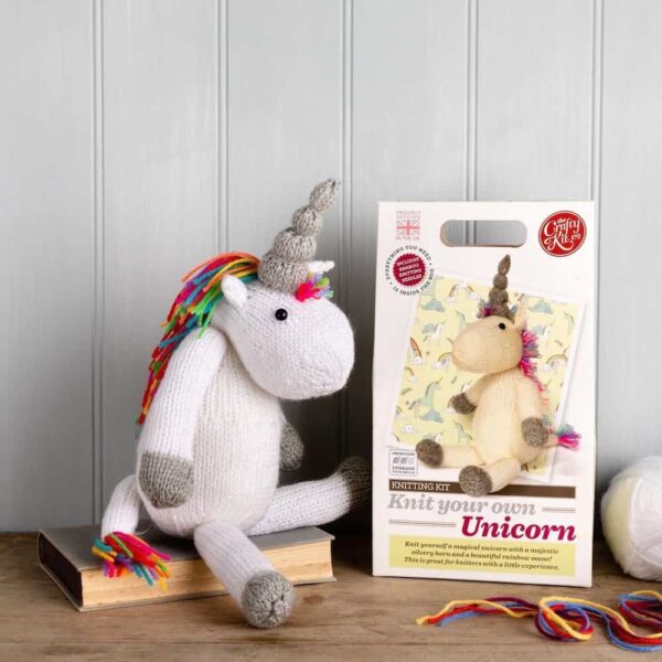 knit your own unicorn -box